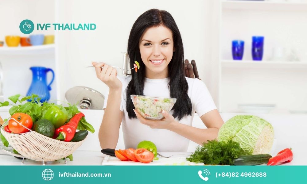Dinh dưỡng và bổ sung vitamin cho mẹ